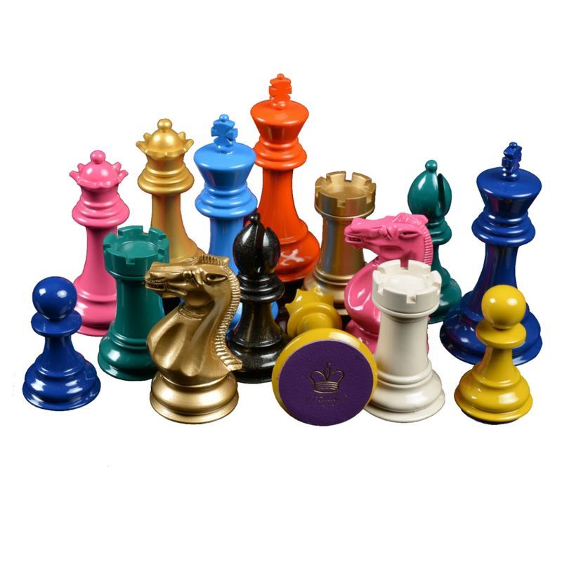 Bespoke Bold Chess Set with Maple Poplar Chess Board Purling